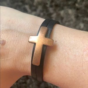 Leather and copper bracelet